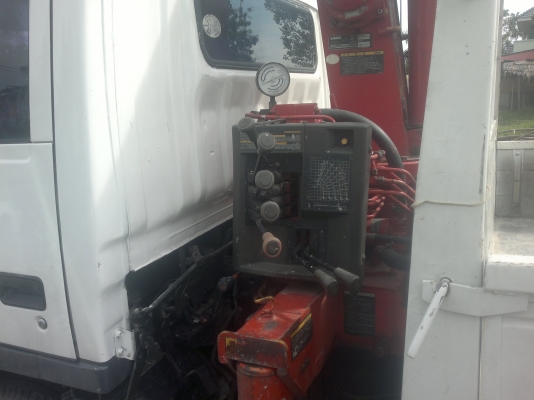 ขายรถบรรทุก 6 ล้อ ติดเครน