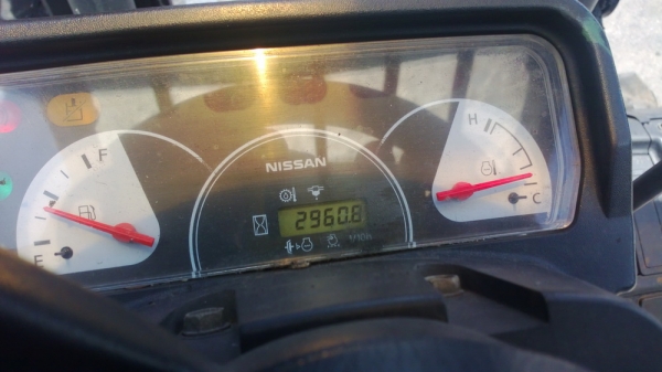 ฝากขายด่วนๆ รถยก นิสสัน 2.5 ตัน เสาสูง 3 เมตร เครื่องดีเซล เกียร์ออโต้