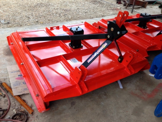 ขายเครื่องตัดหญ้า ขนาด 140 cm หัวนอก ยอยครัชนอก สกีหนา ใบนอกชุปแข็ง ขายเครื่องตัดหญ้า ขนาด 140 cm หัวนอก ยอยครัชนอก สกีหนา ใบนอกชุปแข็ง