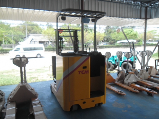 ขายรถยกไฟฟ้ายืนขับ TCM FBR15-6 ขนาด 1.5 ตัน เสาสูง 3 เมตร แบตเตอรี่ใหม่