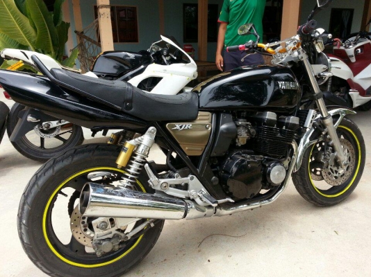 ขาย XJR400 ปี99 ประกอบใหม่ๆๆเครื่องโคตรแรง เดินเบามาก เสียสรรพสามิตรแล้วทุกอย่างเกือบ100\%