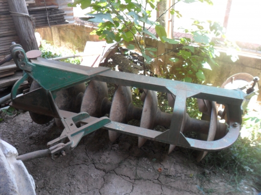 ขอขายรถไถจอนเดียร์รุ่น2130