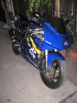ขาย Gsxr400 (R7) ทะเบียนแท้ 79000 ขาย Gsxr400 (R7) ทะเบียนแท้ 79000