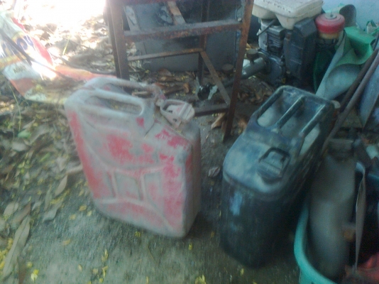 ขายถังเหล็ก ไว้ใช้กันครับ ขายถังเหล็ก ไว้ใช้กันครับ