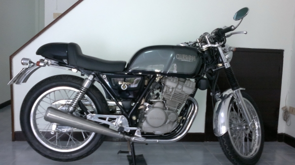 ปรับราคาขายลดสุดๆ Clubman 250 (Japan)