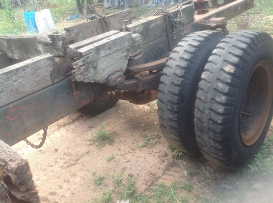 ขายซาก 6 ล้อ หัวยาว ใครสนใจใช้มาเอาเลยครับ 39000