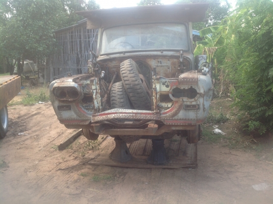 ขายซาก 6 ล้อ หัวยาว ใครสนใจใช้มาเอาเลยครับ 39000