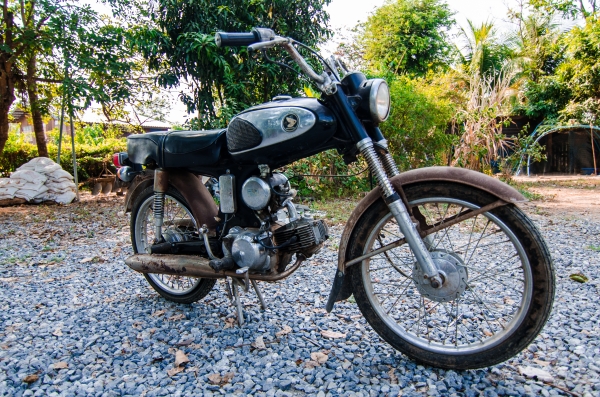 ขาย s90 สภาพเดิม สวยๆแห้งๆ รถเครื่องติดขับได้ ขาย s90 สภาพเดิม สวยๆแห้งๆ รถเครื่องติดขับได้