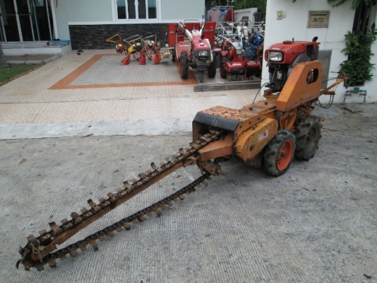 รหัส:13001106รถขุดร่องดินเดินตามใช้เครื่องดีเชลYANMAR SS10C-35569ขนาด9.0PS.เสียงแน่นชั่วโมงทำงาน