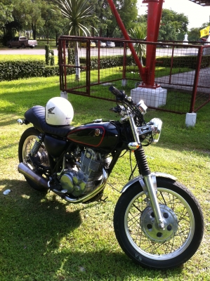 ขาย รถ SR 400 ขาย รถ SR 400