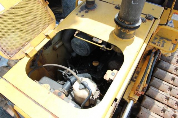 ขาย Komatsu D20P-7E