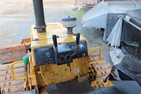 ขาย Komatsu D20P-7E