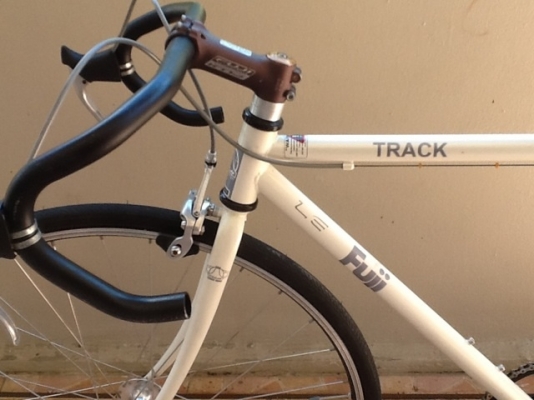 ขายจักรยาน3คัน fixed gear เสือหมอบเสือภูเขา ขายจักรยาน3คัน fixed gear เสือหมอบเสือภูเขา