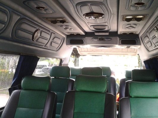 ขายรถตู้TOYOTAหลังคาสูง ติดต่อคุณหนึ่ง0901236595