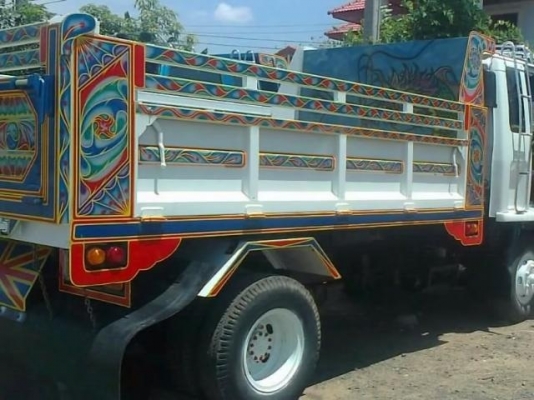 ISUZU ROCKY 175 HP 6BG1 หกล้อดั๊มพ์ กระบะดั๊มพ์เหล็ก 6 ตันยิงหน้าต่อดั๊มพ์ใหม่เอี่ยม เครื่องดีแรงดี หัวเก๋งสวยจัดภายในเก๋งคอนโซลสวยครบ แอร์เย็น พ.เพาเวอร์ เบรคทริ๊ปฟี้ ช่วงล่างใหญ่คัชซีสวยไม่มีดาม ยาง 8.25 ขอบ 16 สภาพดีประมาณ 80\% พร้อมบรรทุกพร้อมใช้งานได้