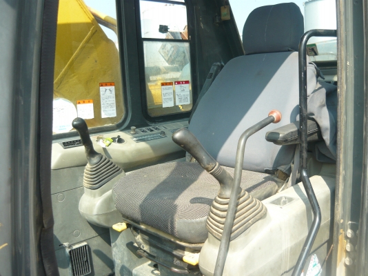 รถขุด Komatsu PC200-6 รถเก่านอกนำเข้าจากญี่ปุ่น สภาพดีเยี่ยม ระบบไฟฟ้าครบ ยังไม่ผ่านการใช้งานในไทย 100\% เอกสารครบ รถขุด Komatsu PC200-6 รถเก่านอกนำเข้าจากญี่ปุ่น สภาพดีเยี่ยม ระบบไฟฟ้าครบ ยังไม่ผ่านการใช้งานในไทย 100\% เอกสารครบ