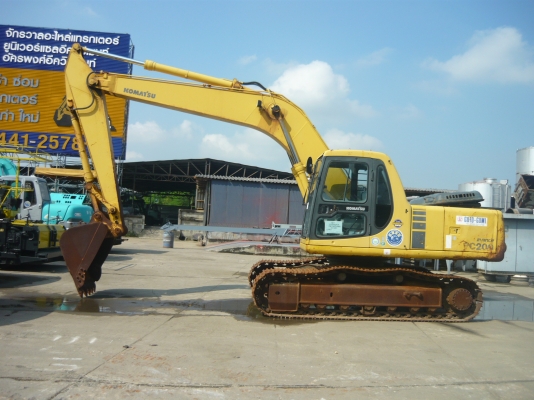 รถขุด Komatsu PC200-6 รถเก่านอกนำเข้าจากญี่ปุ่น สภาพดีเยี่ยม ระบบไฟฟ้าครบ ยังไม่ผ่านการใช้งานในไทย 100\% เอกสารครบ รถขุด Komatsu PC200-6 รถเก่านอกนำเข้าจากญี่ปุ่น สภาพดีเยี่ยม ระบบไฟฟ้าครบ ยังไม่ผ่านการใช้งานในไทย 100\% เอกสารครบ