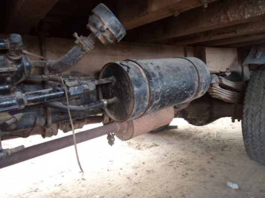 ขายรถ6ล้ออีซูซุKS 100 แรง Fหน้าFหลังสภาพดีพร้อมใช้