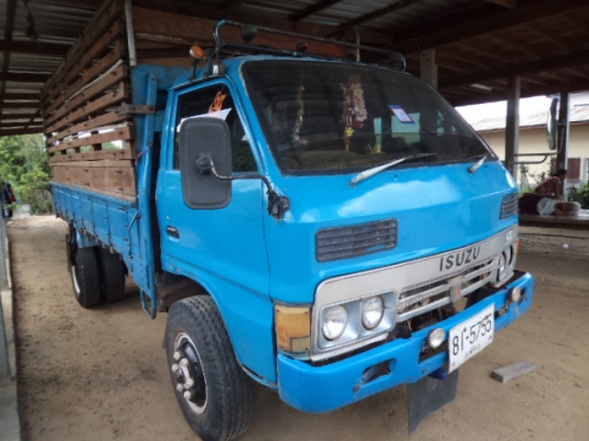 ขายรถ6ล้ออีซูซุKS 100 แรง Fหน้าFหลังสภาพดีพร้อมใช้