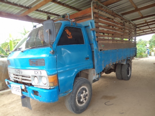 ขายรถ6ล้ออีซูซุKS 100 แรง Fหน้าFหลังสภาพดีพร้อมใช้