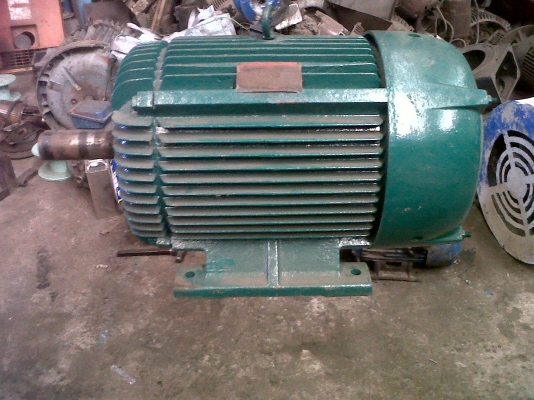 ขายมอเตอร์ Mitsubishi 40 HP. 900 RPM. สภาพดีพร้อมใช้งาน