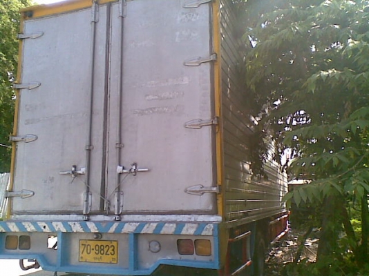 ขาย 6 ล้อ อีซูซุ ร๊อคกี้ตู้แห้ง FTR ยาว 7.20 เมตร