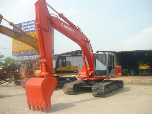 รถขุด Hitachi EX200-2 รถเก่านอกจากญี่ปุ่นพร้อมลุยงานทุกสถานะ เอกสารครบ พร้อมจัดไฟแนนท์ รถขุด Hitachi EX200-2 รถเก่านอกจากญี่ปุ่นพร้อมลุยงานทุกสถานะ เอกสารครบ พร้อมจัดไฟแนนท์