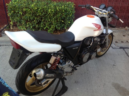 CB 400 ปี 93 พร้อมใช้งานเลยครับ CB 400 ปี 93 พร้อมใช้งานเลยครับ