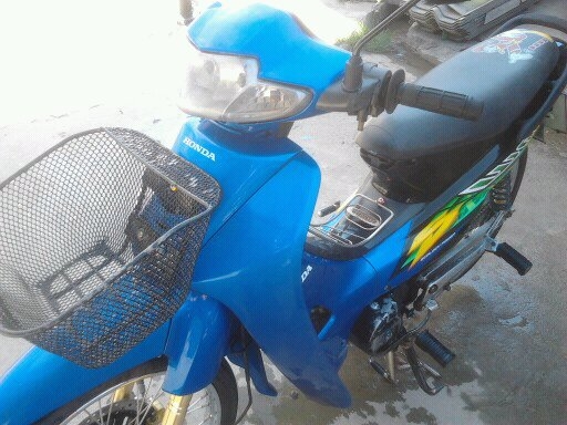 ขาย HONDA WAVE 100 ปี 2547 เดิม สภาพดี เครื่องดี ทะเบียนพร้อมโอน