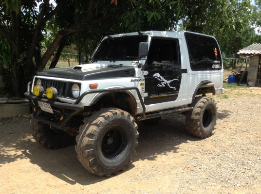 ขายหรือแลก SUSUKI CARIBREN 4x4