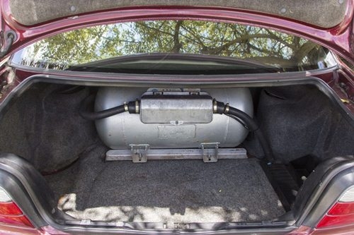 ขาย BMW 318i (4Dr) บ้าน สภาพสวย 80\%,รุ่นนกแก้ว ราคาถูก