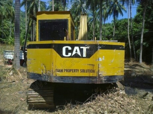 รถแบคโฮ ยี่ห้อ CAT รุ่น E70