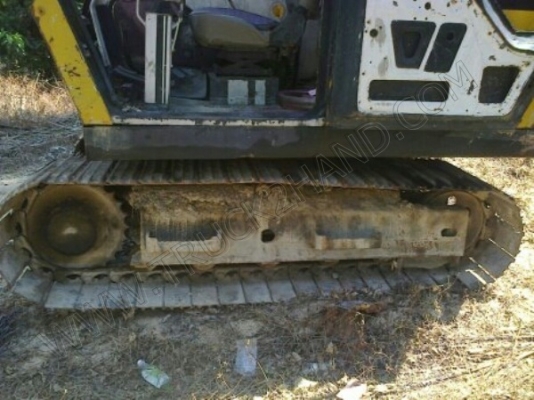 รถแบคโฮ ยี่ห้อ CAT รุ่น E70