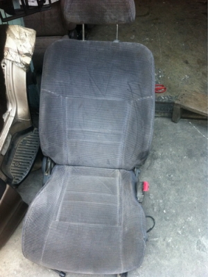 ขายรถตู้SUPER CUSTOM ช่วงยาว เครื่องดีเซล เบาะ4แถว รับนักเรียนเหมาะๆ ขายรถตู้SUPER CUSTOM ช่วงยาว เครื่องดีเซล เบาะ4แถว รับนักเรียนเหมาะๆ