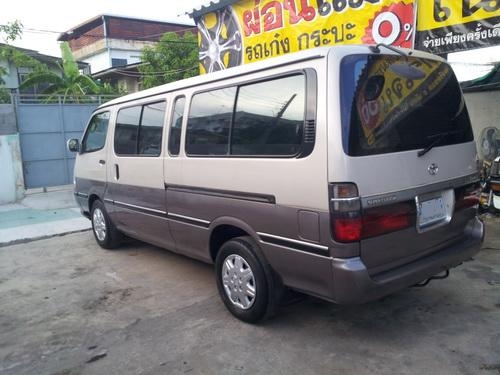 ขายรถตู้SUPER CUSTOM ช่วงยาว เครื่องดีเซล เบาะ4แถว รับนักเรียนเหมาะๆ ขายรถตู้SUPER CUSTOM ช่วงยาว เครื่องดีเซล เบาะ4แถว รับนักเรียนเหมาะๆ