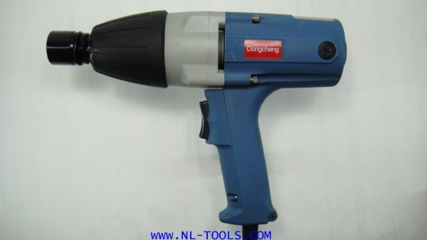 จำหน่าย บล็อคไฟฟ้า DongCheng 4-6หุน รับประกัน6เดือน หมุน ซ้าย-ขวา ไฟ220v 0897051101