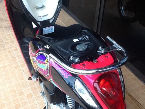 HONDA SCOOPY I ตัวใหม่ล่าสุด(ไฟฝัง)สภาพป้ายแดง HONDA SCOOPY I ตัวใหม่ล่าสุด(ไฟฝัง)สภาพป้ายแดง