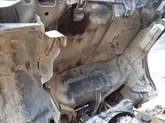 ขายรถ6ล้อดั้มอีซูซุAKRหัวการ์ตูน เครื่อง125แรงม้าฝาขาว สภาพดีราคาถูกๆๆพร้อมใช้