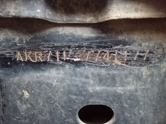 ขายรถ6ล้อดั้มอีซูซุAKRหัวการ์ตูน เครื่อง125แรงม้าฝาขาว สภาพดีราคาถูกๆๆพร้อมใช้