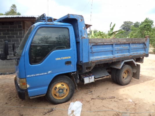 ขายรถ6ล้อดั้มอีซูซุAKRหัวการ์ตูน เครื่อง125แรงม้าฝาขาว สภาพดีราคาถูกๆๆพร้อมใช้