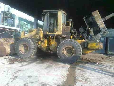 รถตัก WA 300 - 1 สนใจติดต่อ 081 - 6079515 รถตัก WA 300 - 1 สนใจติดต่อ 081 - 6079515