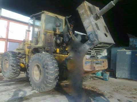 รถตัก WA 300 - 1 สนใจติดต่อ 081 - 6079515 รถตัก WA 300 - 1 สนใจติดต่อ 081 - 6079515