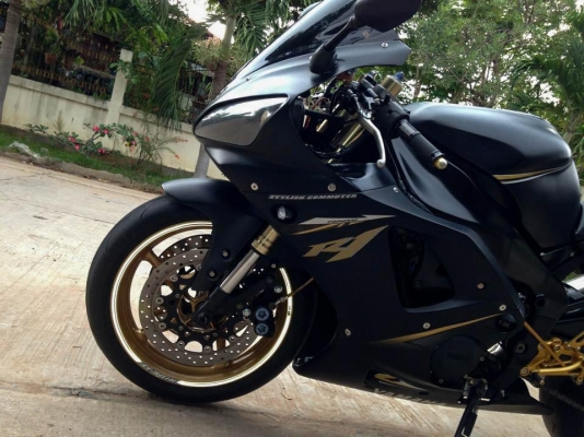 ขายYamaha R1 ปี2001 อินวอย+สพม. ถูกต้องครบ