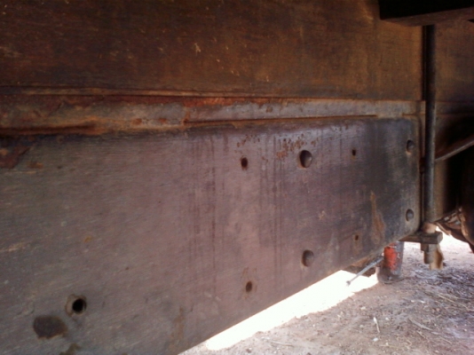 ต้องการขายรถบรรทุก ยี่ห้อ ฮีโน่ เคเอ็ม 310 สภาพเดิมๆ