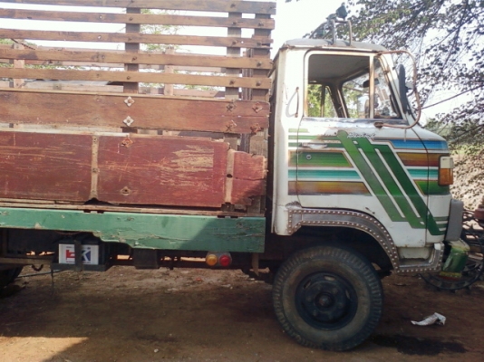 ต้องการขายรถบรรทุก ยี่ห้อ ฮีโน่ เคเอ็ม 310 สภาพเดิมๆ