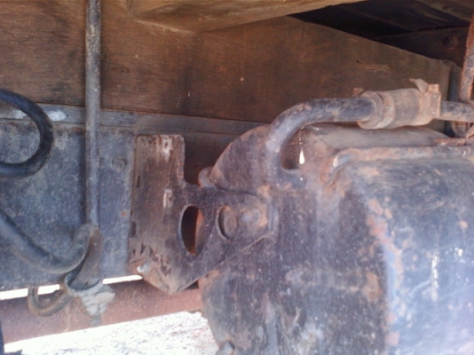 ต้องการขายรถบรรทุก ยี่ห้อ ฮีโน่ เคเอ็ม 310 สภาพเดิมๆ