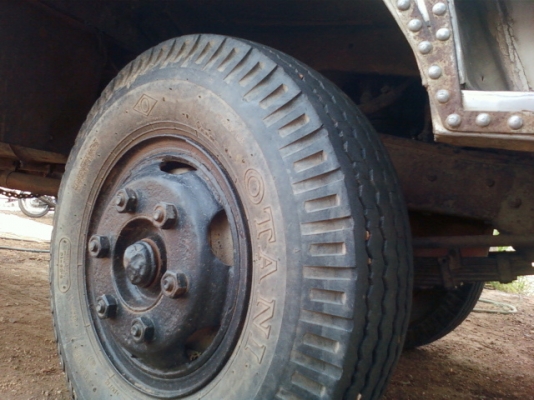 ต้องการขายรถบรรทุก ยี่ห้อ ฮีโน่ เคเอ็ม 310 สภาพเดิมๆ