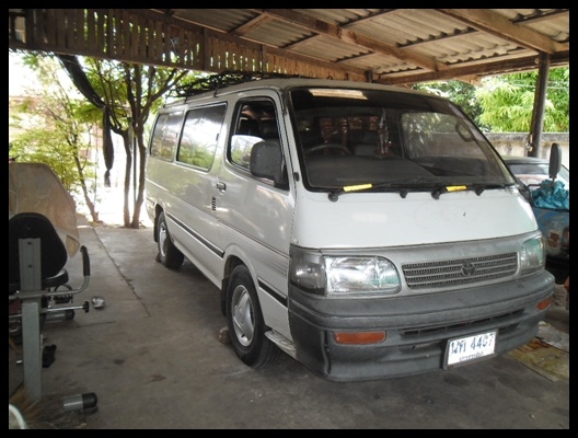 รถตู้หัวจรวด สวยสวยจริงๆ ติดแก๊ส LPG ลดกระหน่ำ!!!