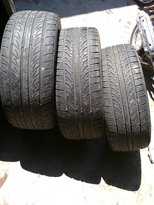 ขายยาง 215 50 17 ปี11 3เส้น 2000