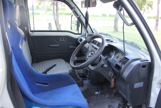 กระป้อ4x4 ญี่ปุ่น เครื่อง1300cc 4สูบ  แต่งมาพอสมควร เชิญชมครับ